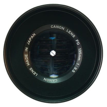 Canon FD 135mm F3.5 Cine Mod Prime w/ Blue Anamorphic Bokeh & Flare | Sony E!