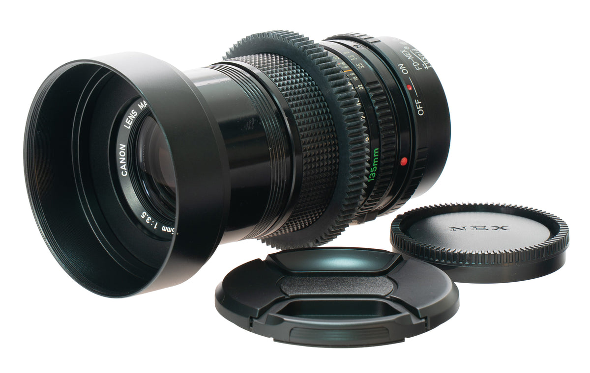 Canon FD 135mm F3.5 Cine Mod Prime w/ Blue Anamorphic Bokeh & Flare | Sony E!