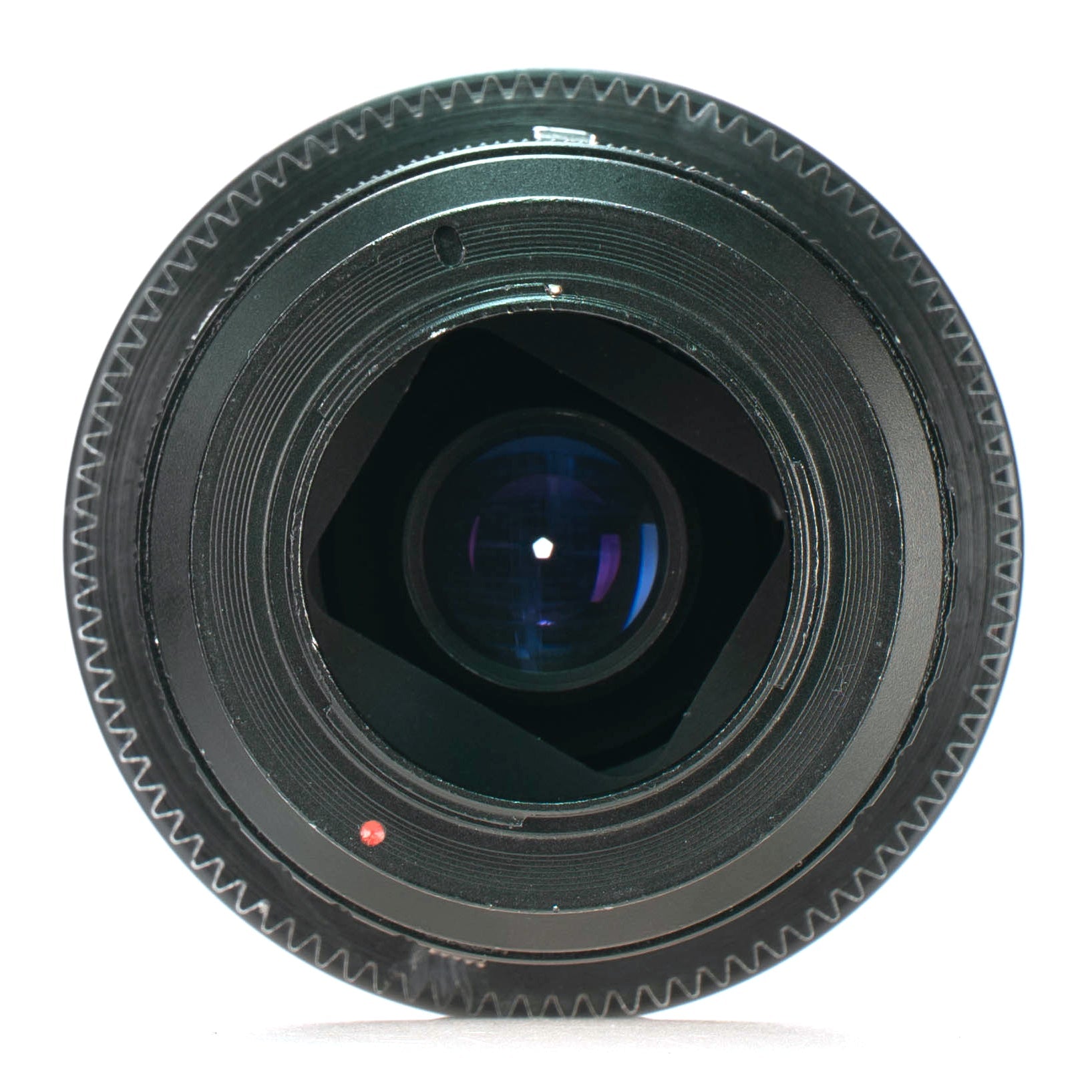 Tamron BBAR MC 28mm F2.5 Cine Mod Wide Angle Prime Lens | Fujifilm X! - TerPhoto Store