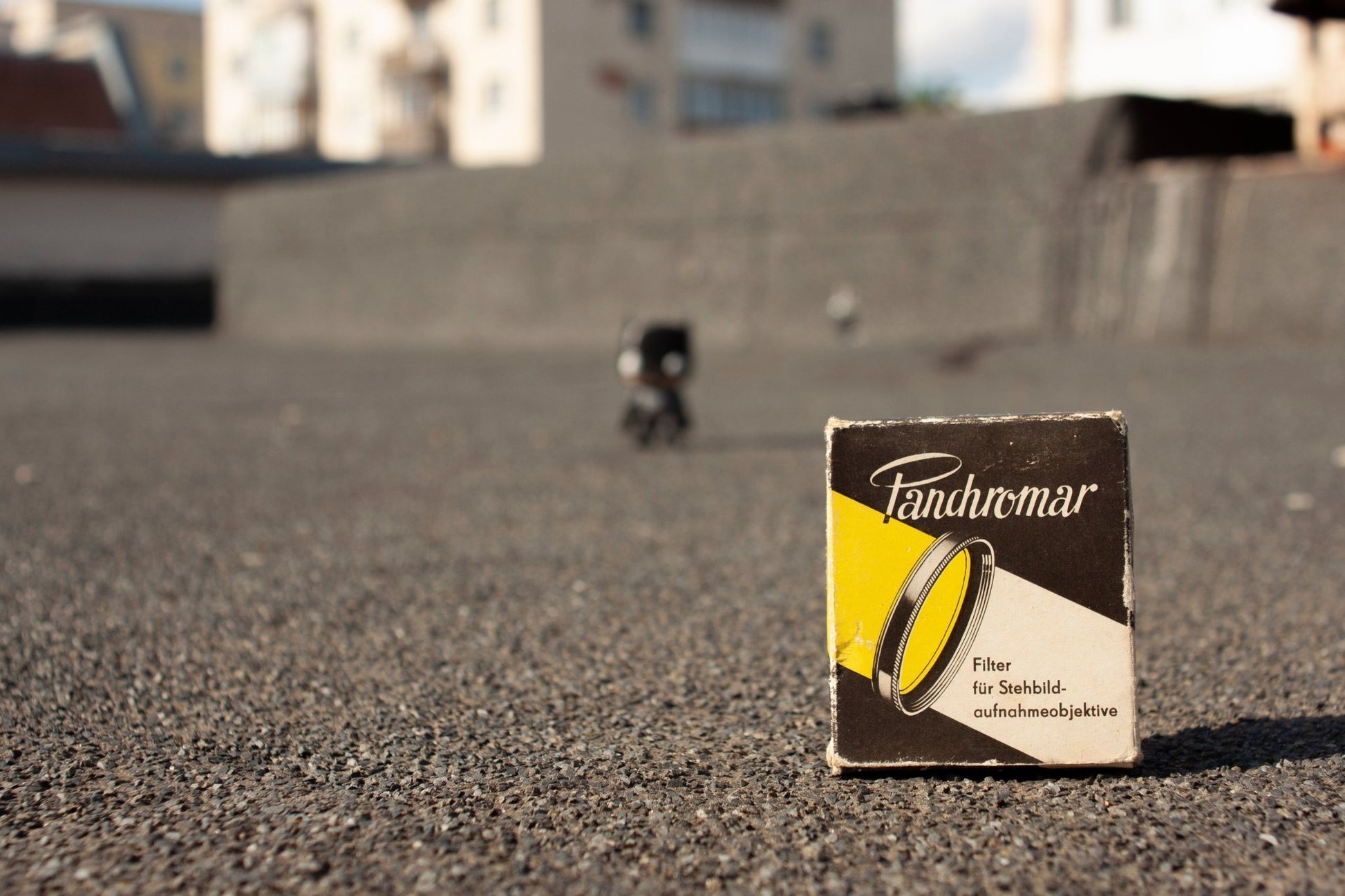 Tokina RMC 28mm F2.8 Cine Mod Wide Lens w/ Anamorphic Bokeh for Canon EF Mount! - TerPhoto Store