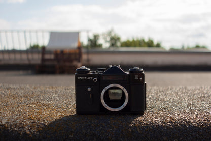 Tokina RMC 28mm F2.8 Cine Mod Wide Lens w/ Anamorphic Bokeh for Canon EF Mount! - TerPhoto Store